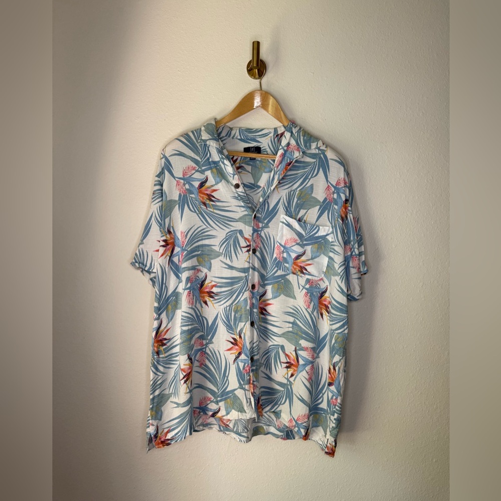 Men’s Bird of Paradise Hawaiian Shirt size XL